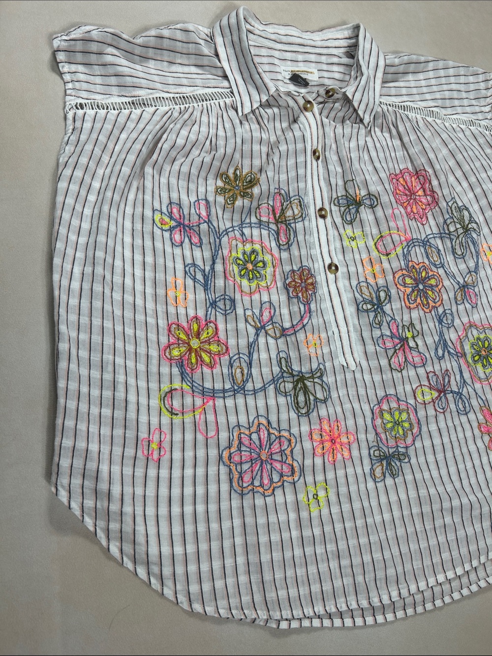 Anthropologie floral top - Picture 5 of 11